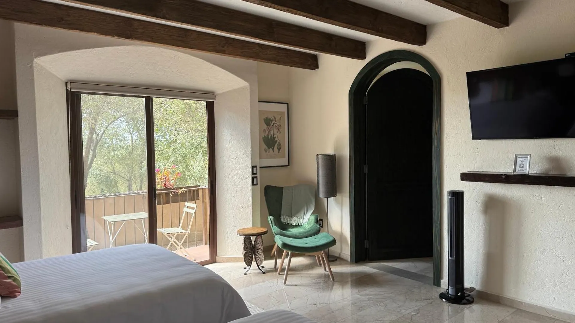 Hotel Porta Paradiso Valquirico, Albergo Boutique Santeagueda