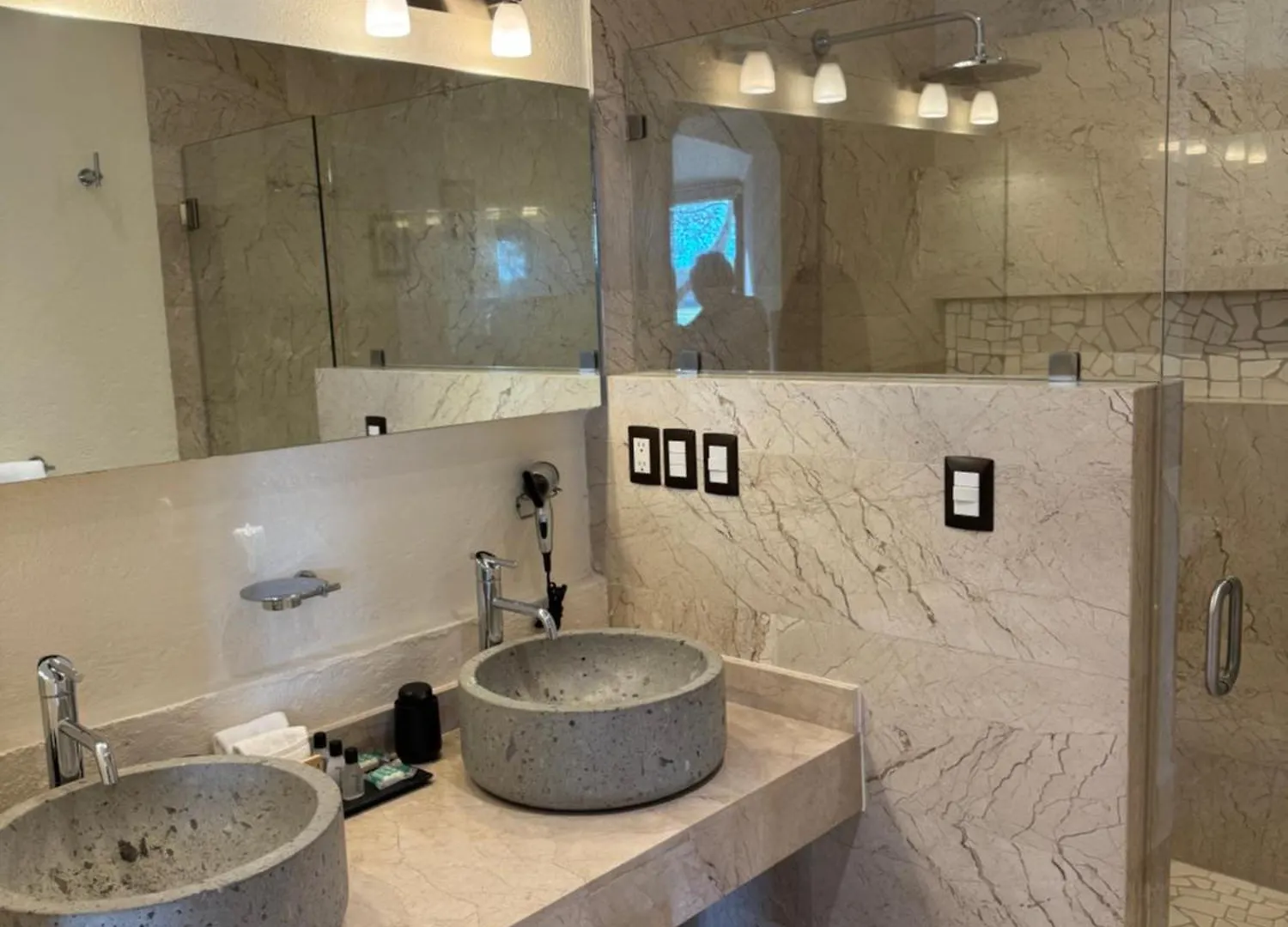Porta Paradiso Valquirico, Albergo Boutique Santeagueda México