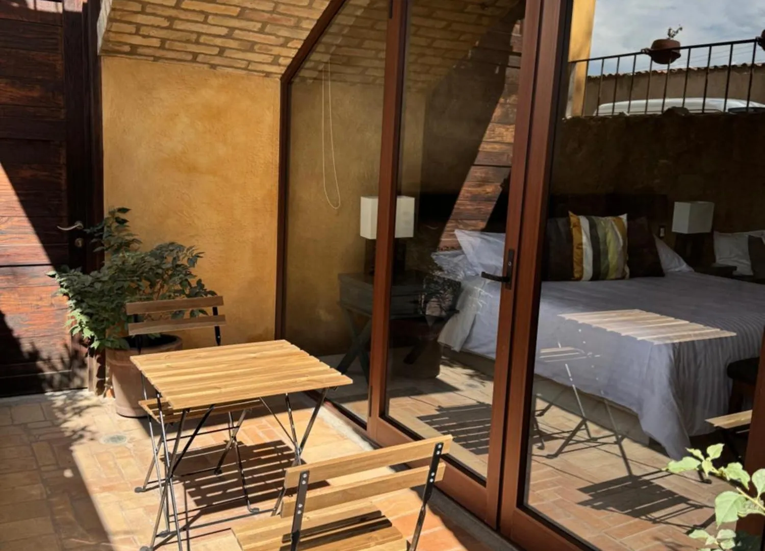 Hotel Porta Paradiso Valquirico, Albergo Boutique Santeagueda